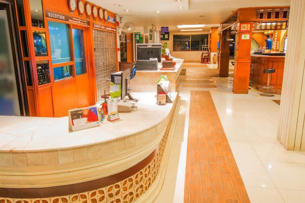 Boss Hotel 3*